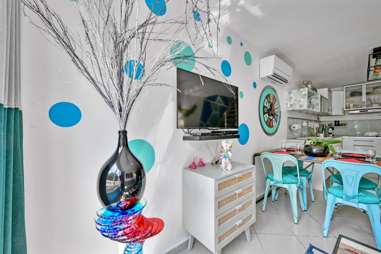 Apartment T3 De 45 M2 Avec Terrasse - Entierement Climatise - 2 - 400m De La - Avec Piscine *